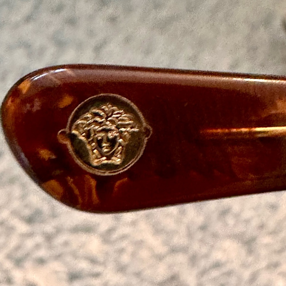 Versace Vintage Tortoiseshell Eyeglass Frame, Genuine, for Restoration - Picture 9 of 10